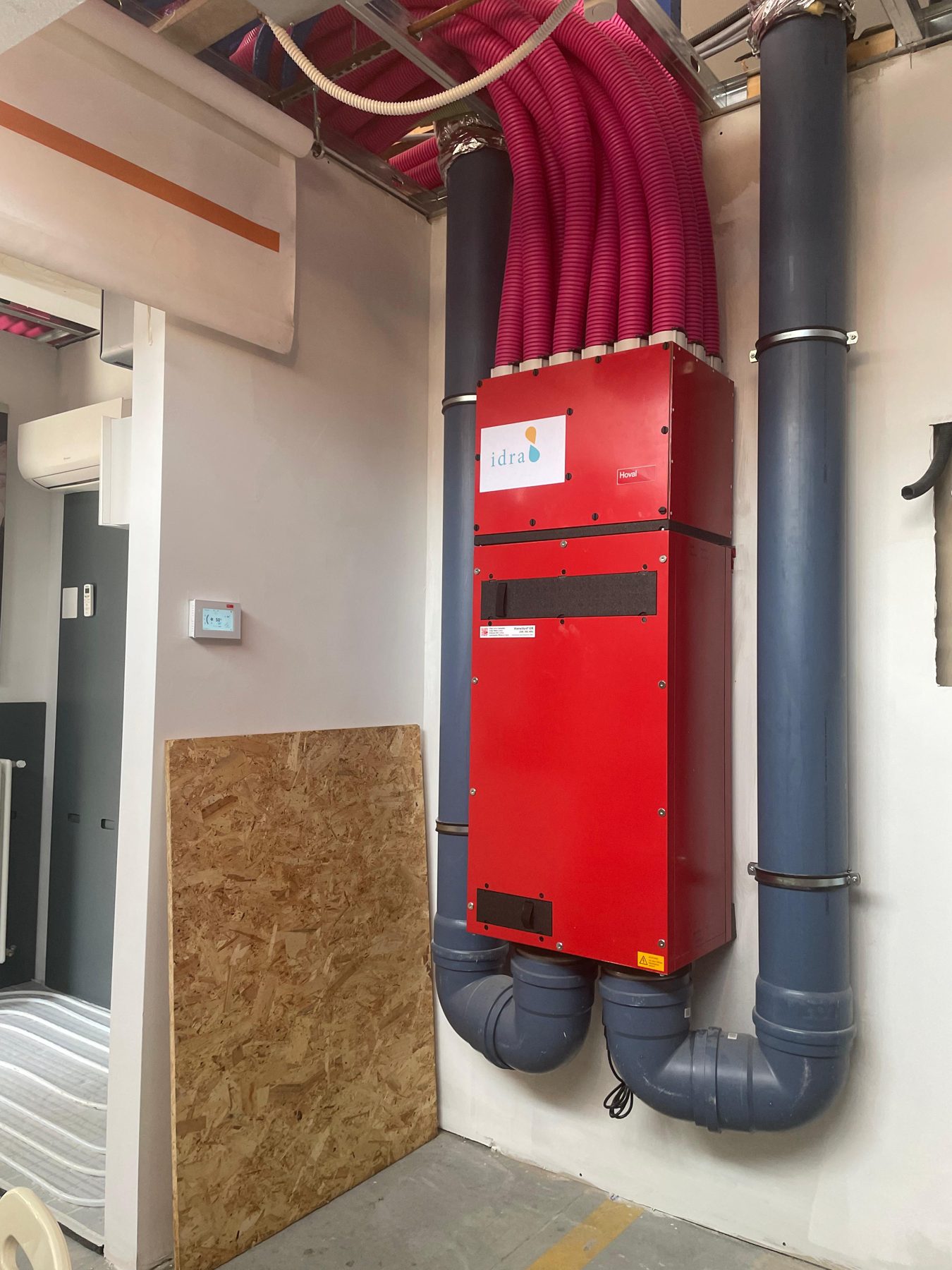 Unità VMC installata nel laboratorio IDRA