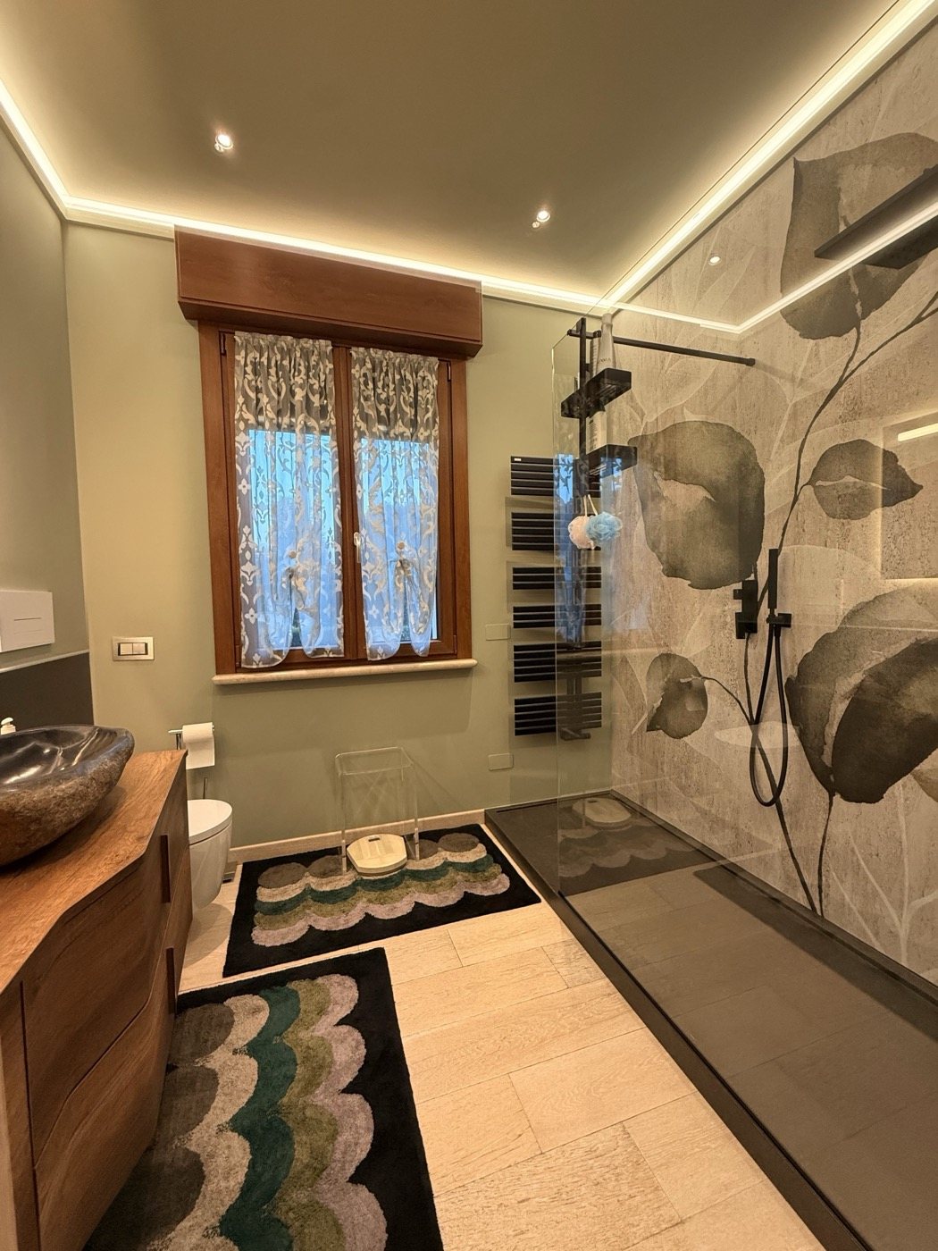Bagno ristrutturato a Travagliato